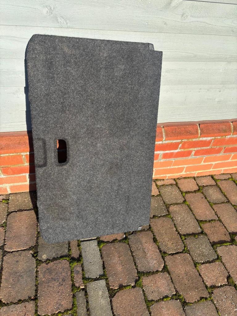 Vauxhall Corsa false boot 