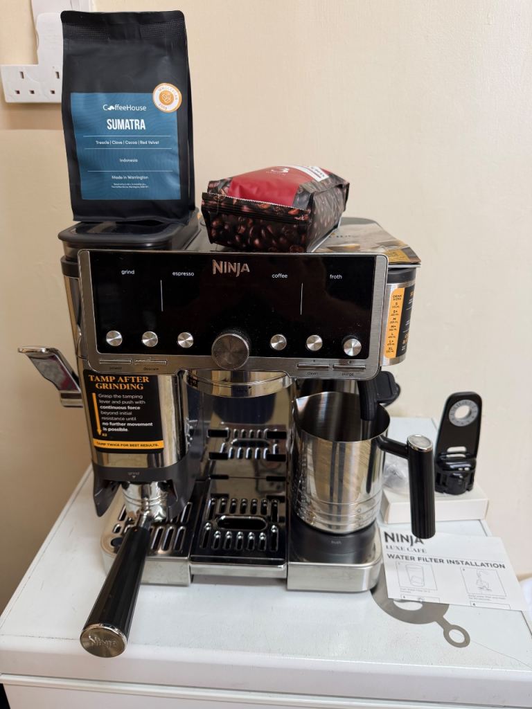 Ninja luxe cafe coffee machine