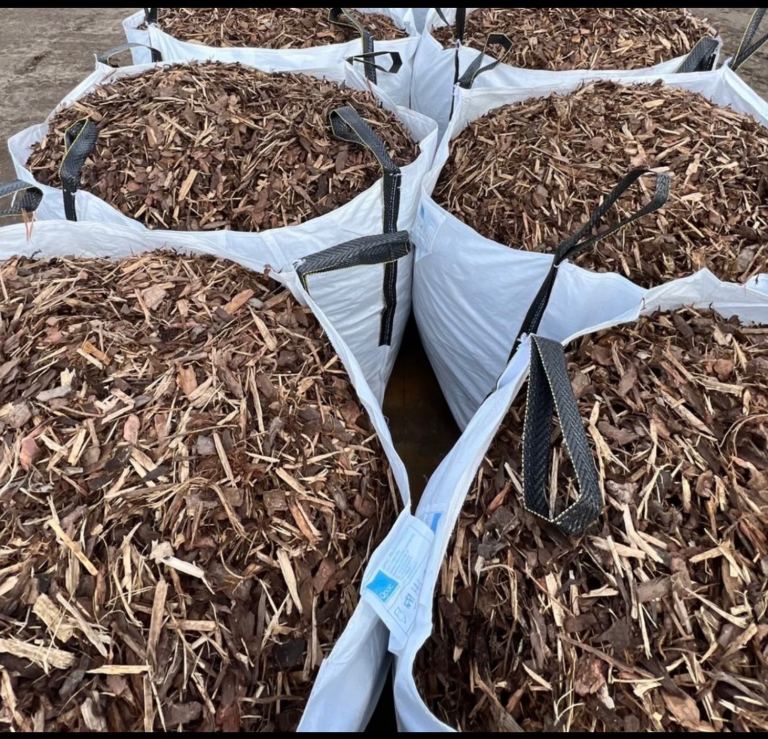 Bark chippings ton bags delivery available 