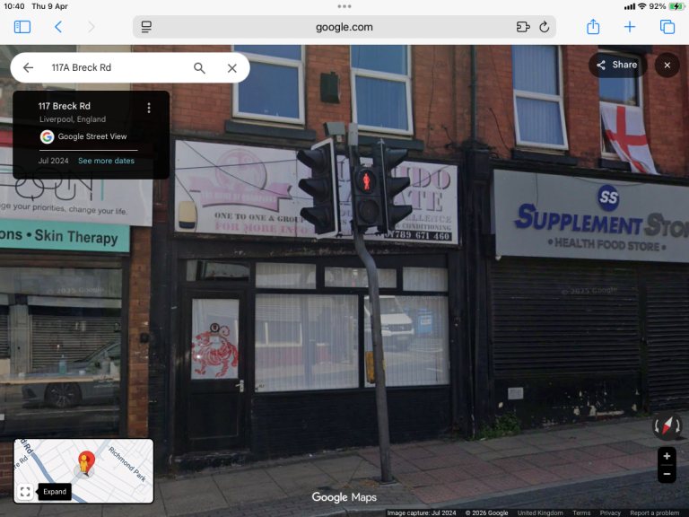 Shop to rent Breck Road 