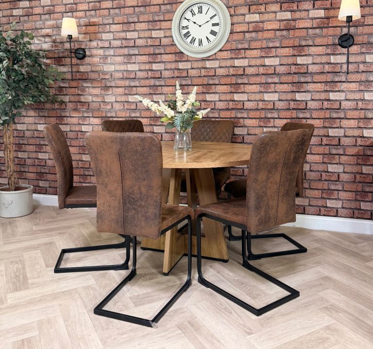 New rustic pedestal kitchen table & 6 chairs 