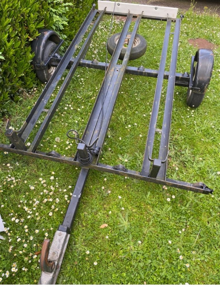 image for 3 bike trailer Dave cooper 