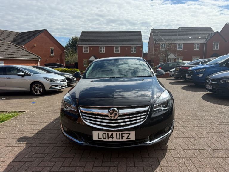 n VAUXHALL INSIGNIA 1.8 PETROL.