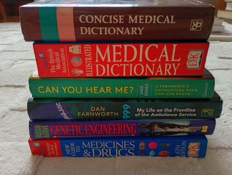 Used Medical / Paramedicine Books