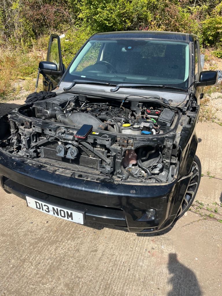 Range Rover 2011-2013 bumper face lift model 
