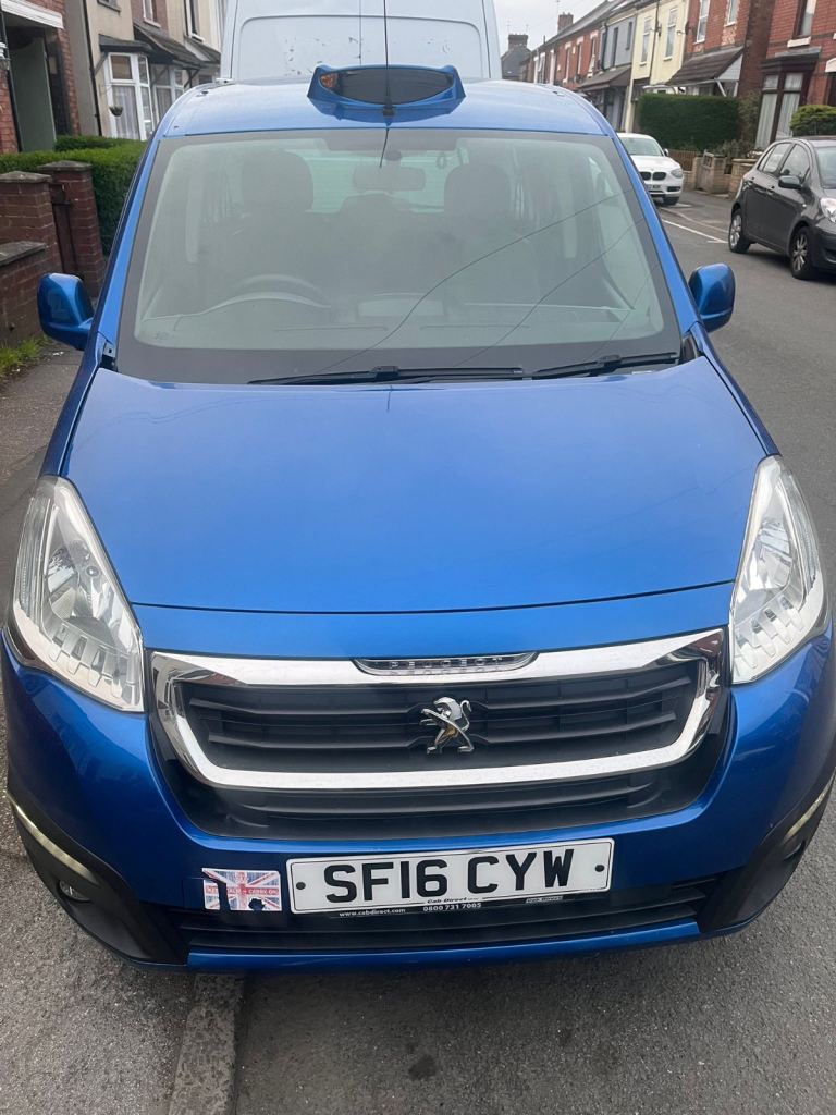 Peugeot Partner Tepee 2016