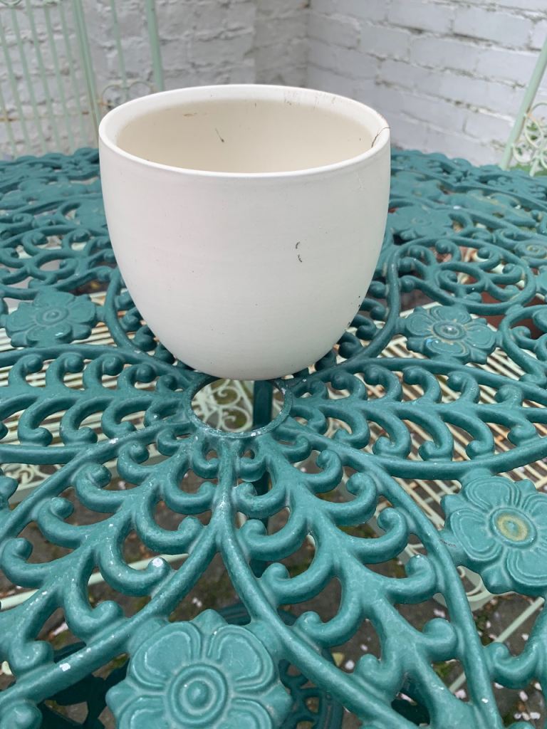 Small White Ceramic Plant/Flower Pot