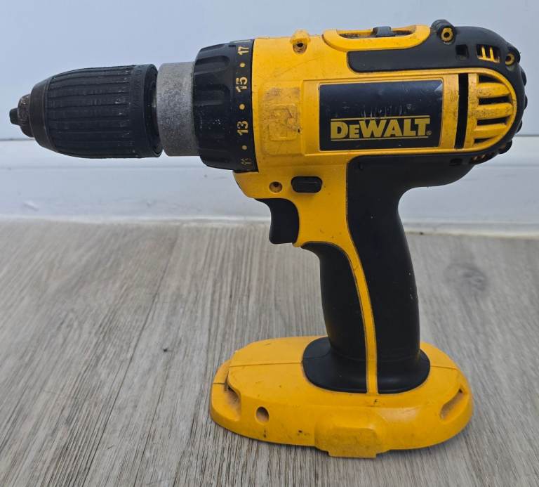 Dewalt, DC725,Cordless Drill Only Body Without Battery And Charger 18v 