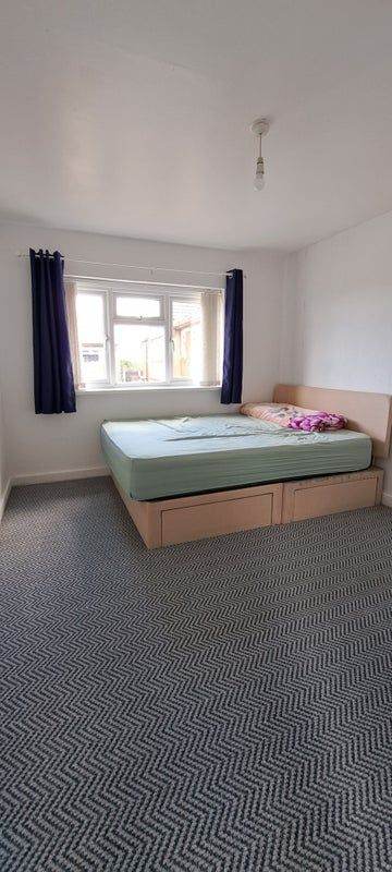 Double room for rent