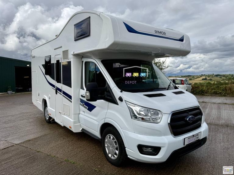 Rimor Evo 5 6 Berth Rear Fixed Bed Motorhome For Sale 
