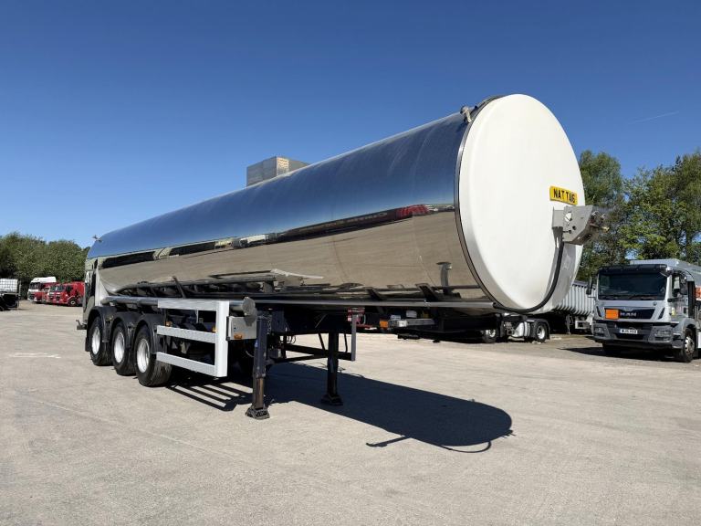 2002 MASSEY STAINLESS STEEL TANKER 