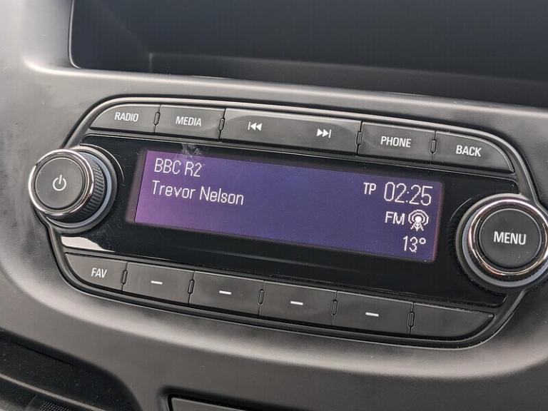 2017 Vauxhall Viva i SE Hatchback Petrol Manual