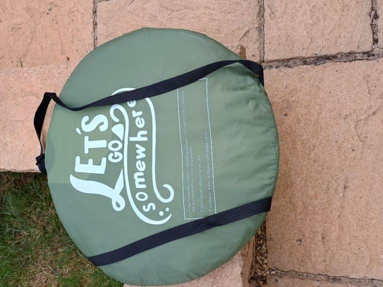 Camping toilet tent