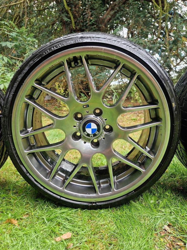 BMW CSL Reps 19" Staggered