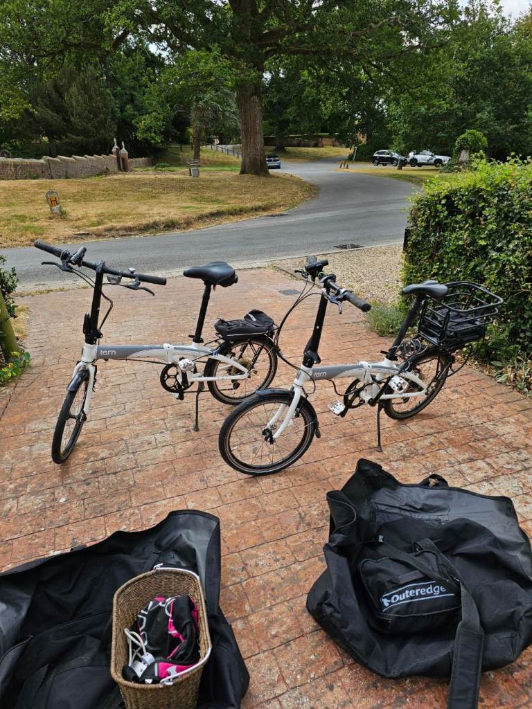 Pair of 2 Tern Link D8 Folding Bikes
