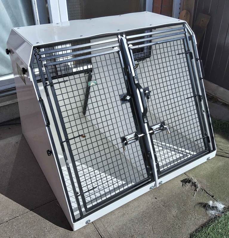 Lintran - Transport car dog cage ( Double / Single ) "Lockable" VW Tiguan