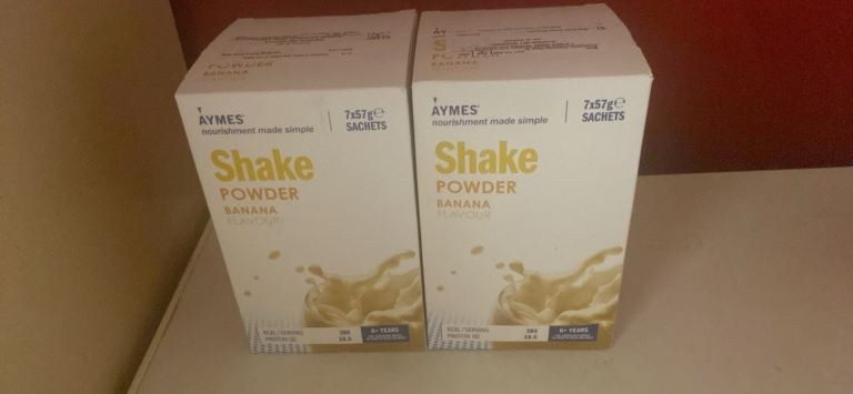 Shakes