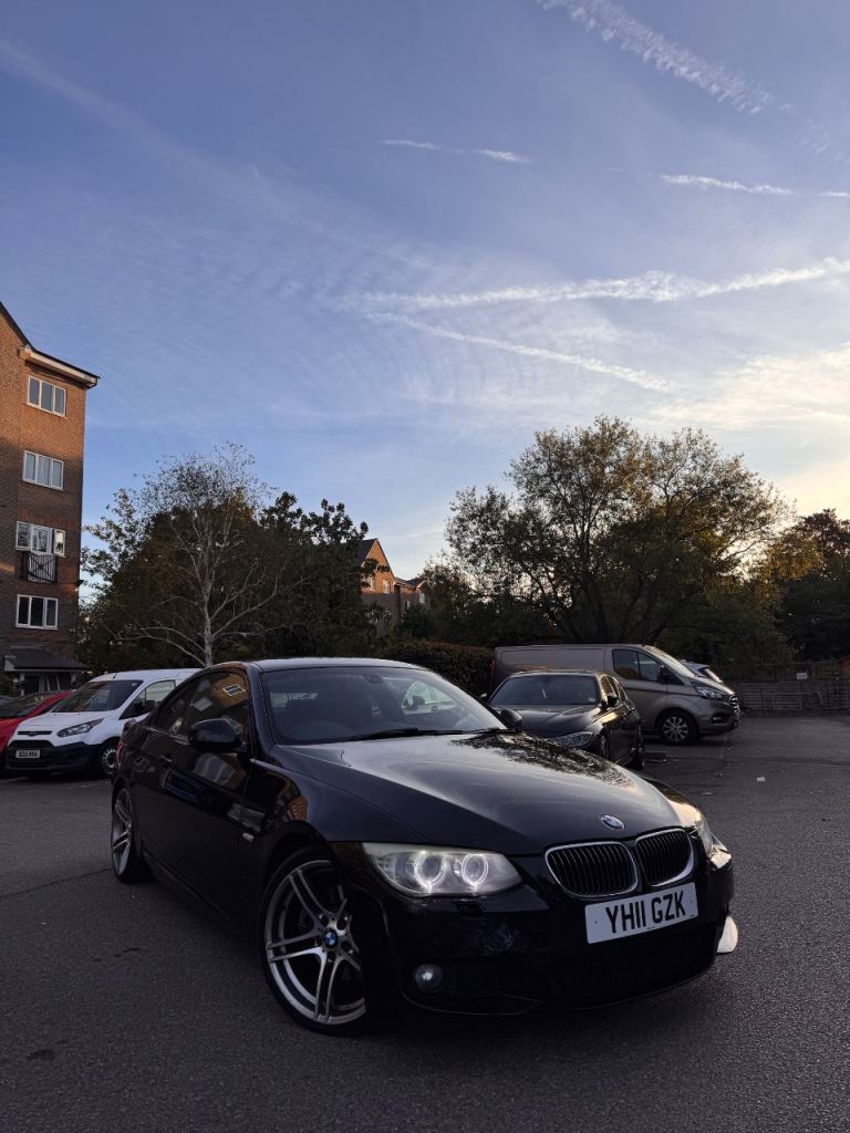 BMW, 3 SERIES, Coupe, 2011, Semi-Auto, 2993 (cc), 2 doors