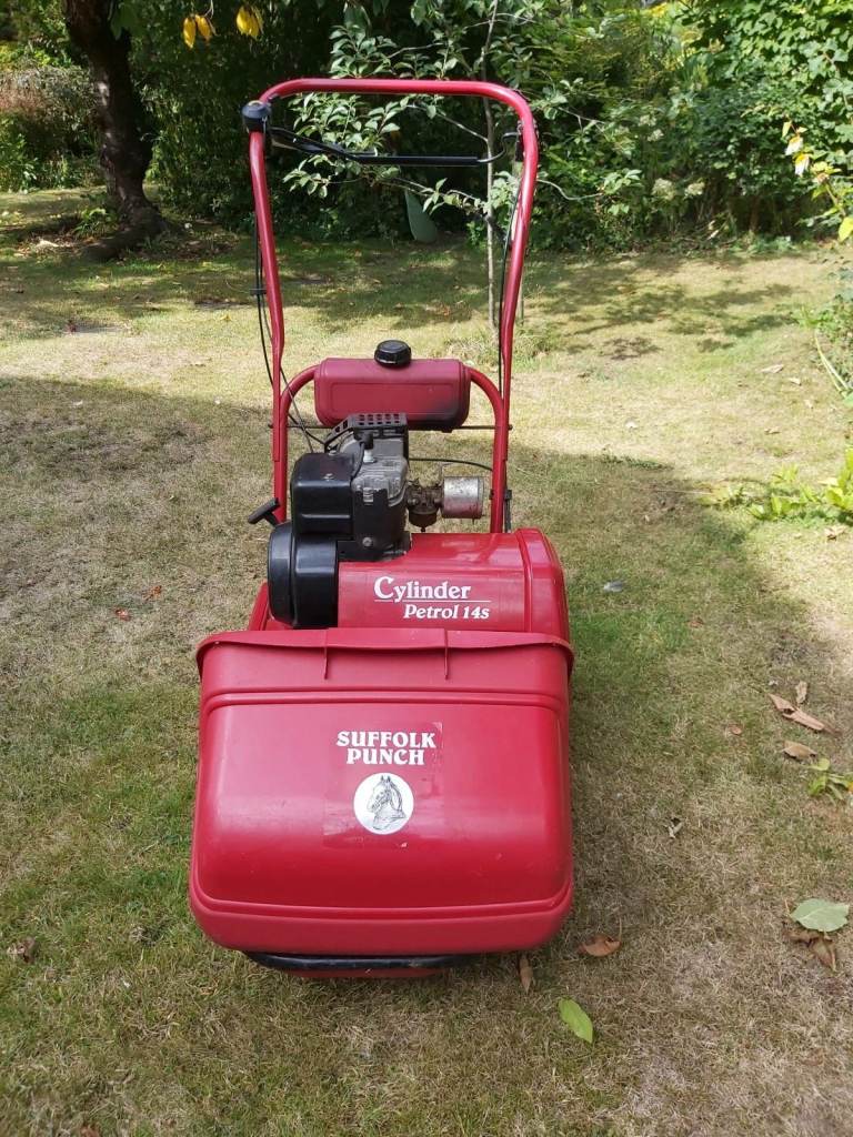 Suffolk Punch 14s self propelled petrol lawnmower