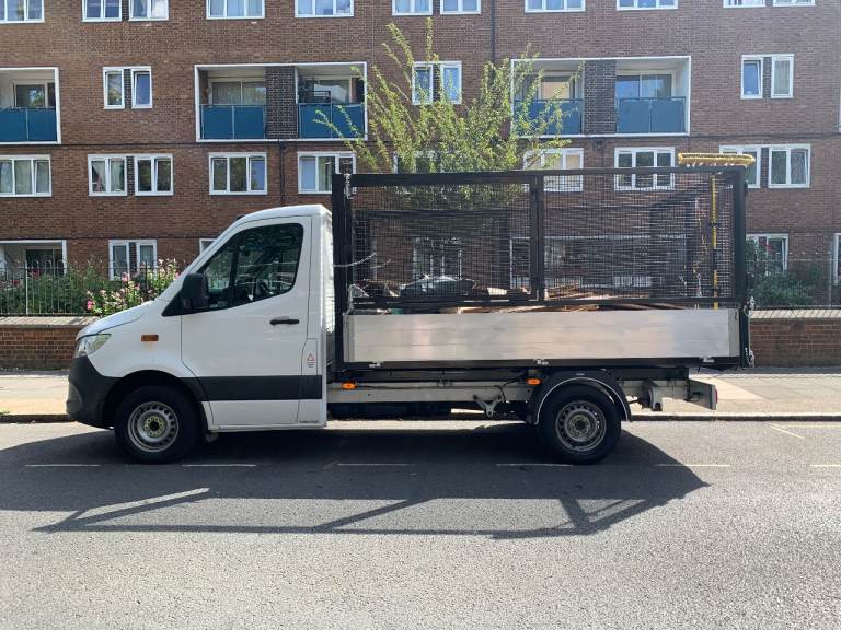 Man And Van Rubbish & Waste Removal - ADB Clearances