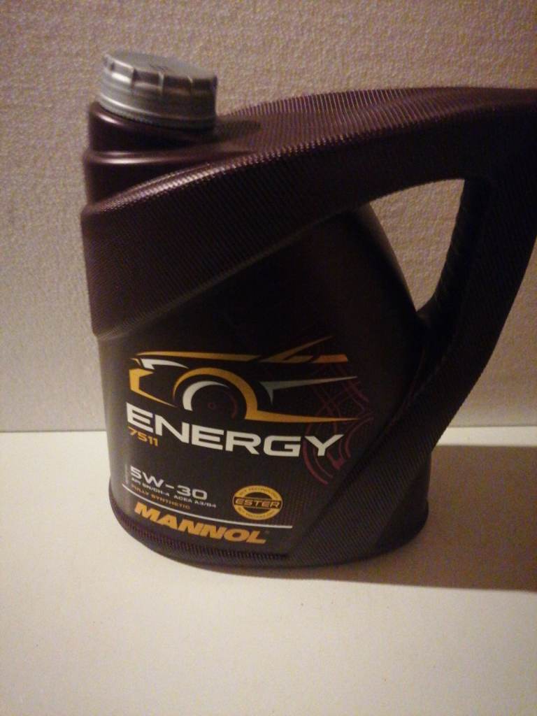 Car engine oil 5L  5w-30
