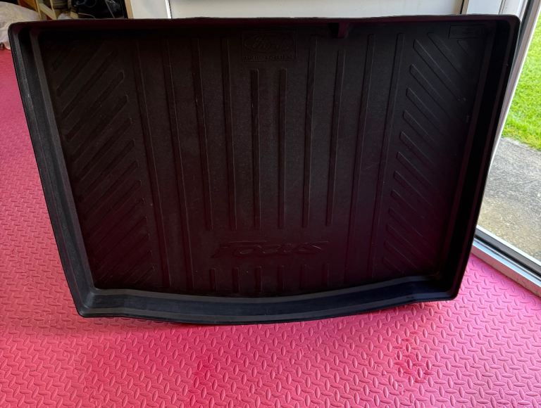 Ford Focus Rubber boot liner