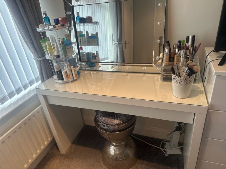 Modern White Dressing Table / Vanity with Mirror and Stool