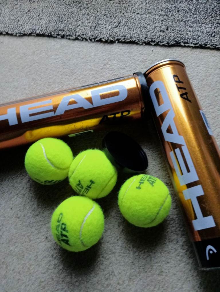 Head tennis balls