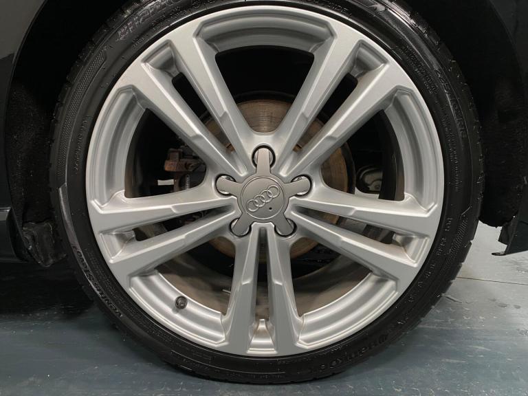 2017 Audi A3 1.5 TFSI CoD S line Euro 6 (s/s) 3dr HATCHBACK Petrol Manual