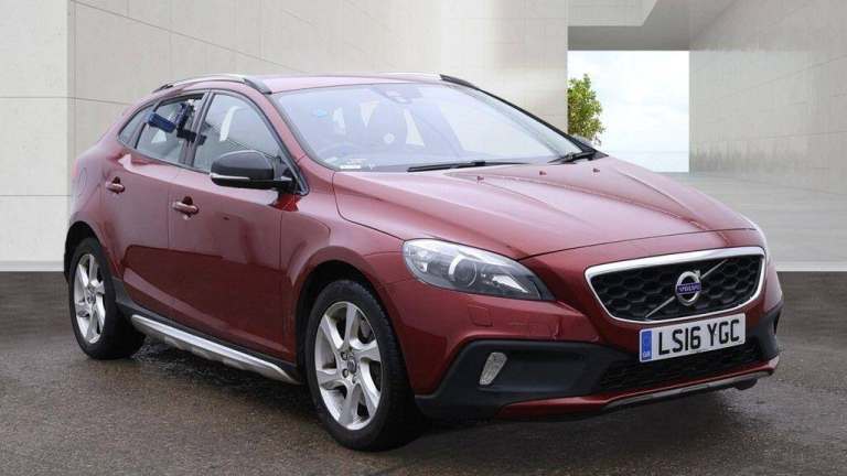 2016 Volvo V40 D2 [120] Cross Country Lux 5dr Geartronic HATCHBACK DIESEL Automatic