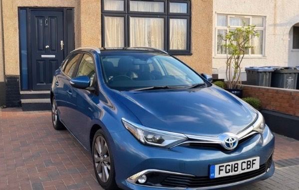 2018 Hybrid PCO Toyota Auris Automatic 