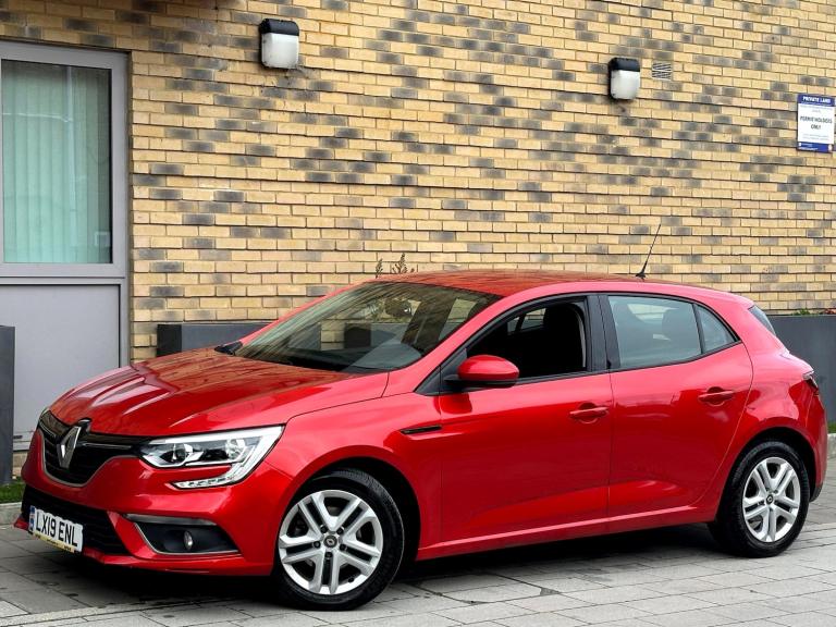 LEFT HAND DRIVE 2019 RENAULT MEGANE 1.3 PETROL | ONLY 21K MILES! | UK REG | LHD