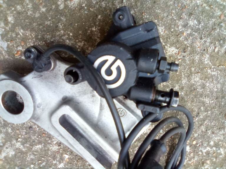 Ducati scrambler full throttle 800 rear brake caliper 