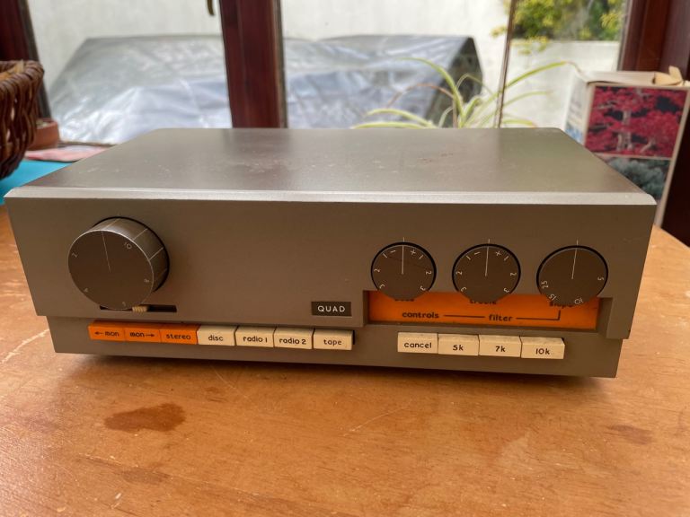 Quad 33 Pre-amp.