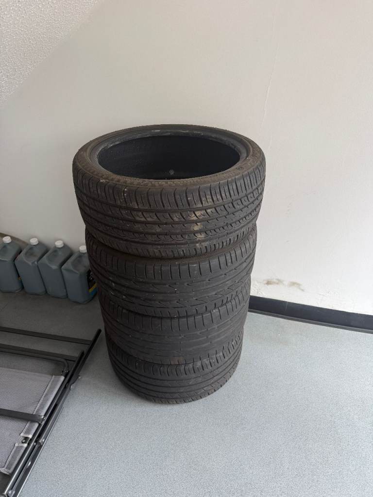 4 x Run Flat Tyres