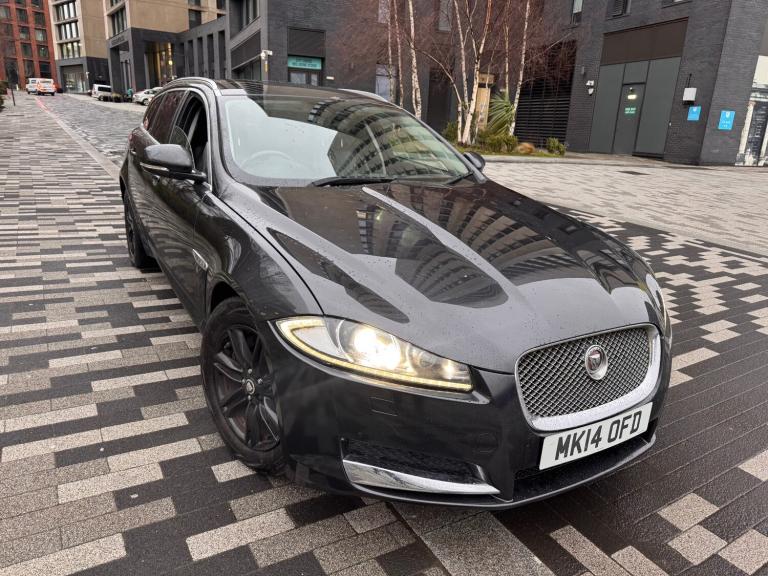 2014 JAGUAR XF LUXURY SPORTBRAKE 2.2 AUTO  DIESEL ESTATE GREY 5dr + TOW BAR