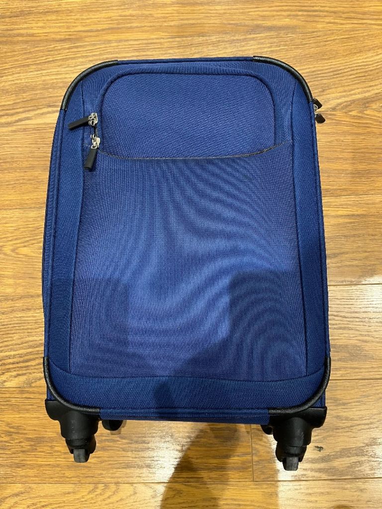 Blue suitcase 48 x 33 x 20 cm