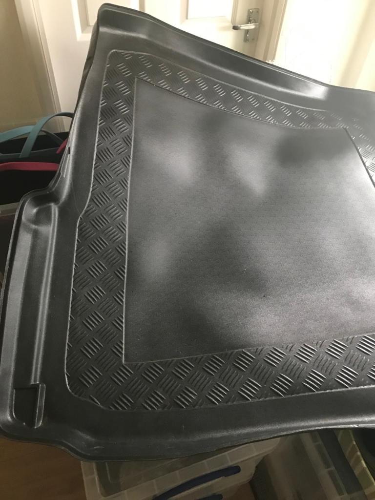 SKODA OCTAVIA BOOT LINER