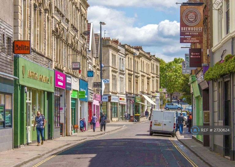 2 bedroom flat in Hampton Lane, Bristol, BS6 (2 bed) (#2730624)