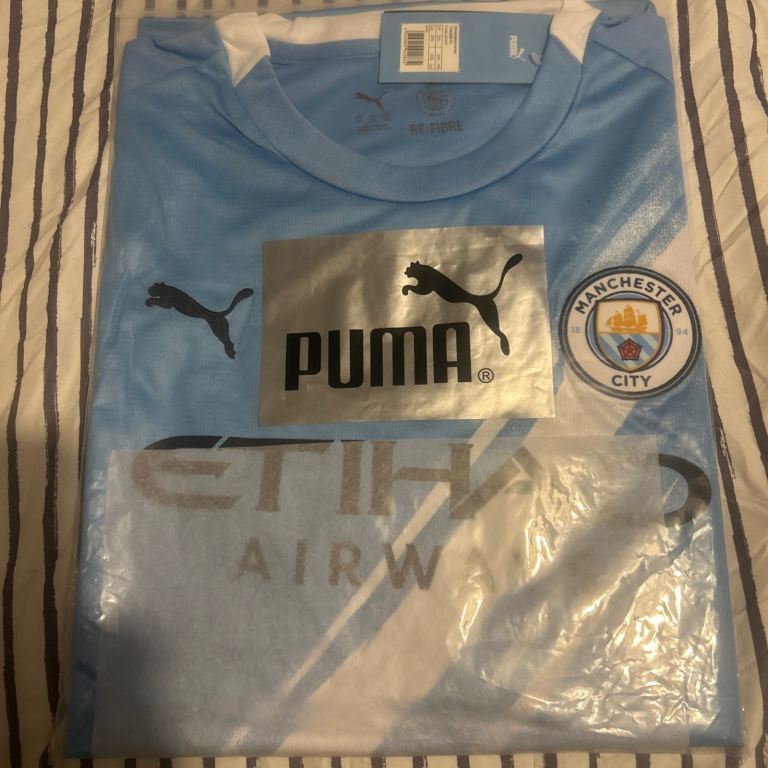 Man City shirt size 2xl new 