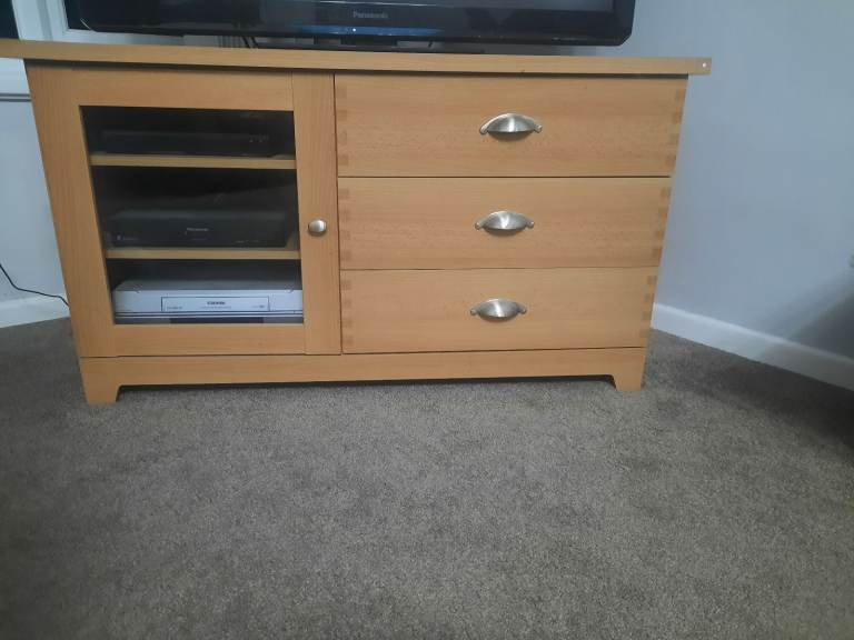 Tv unit