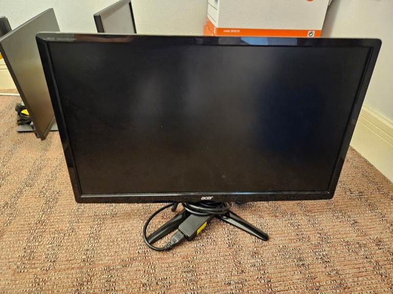 Acer Black Computer Monitor – Good Condition