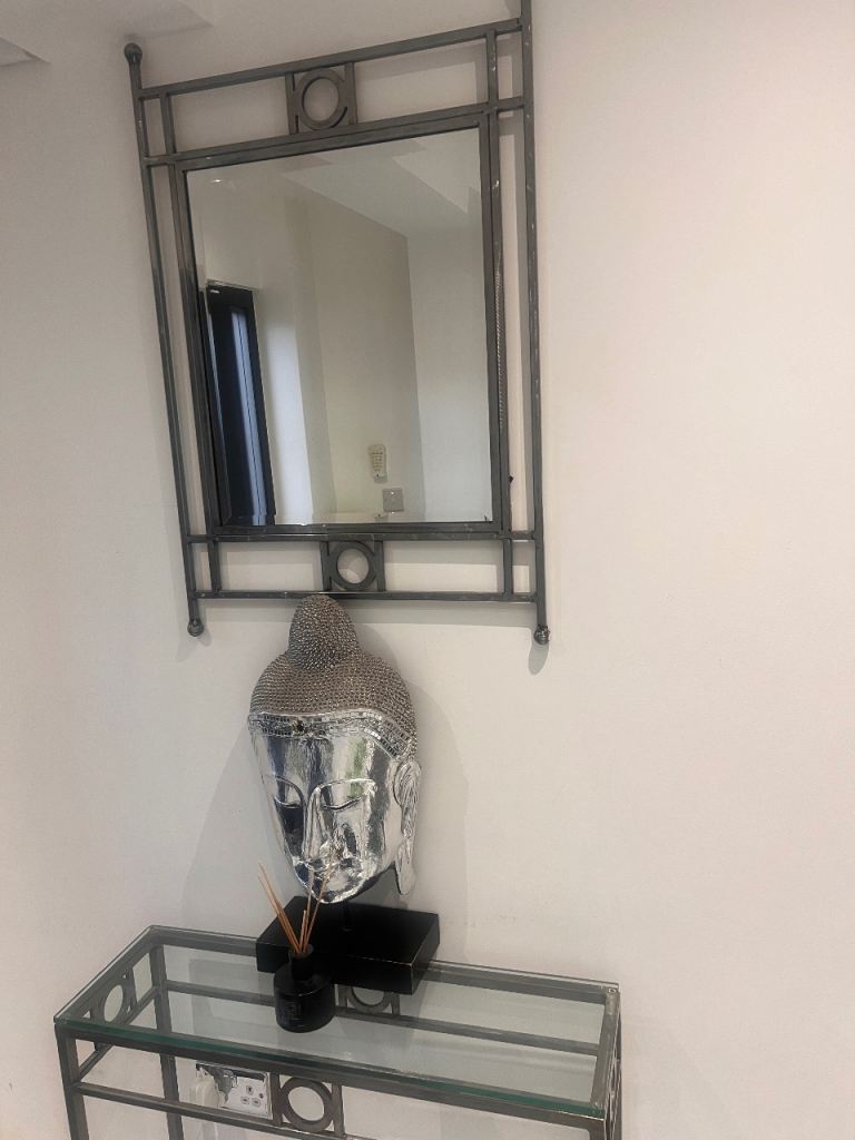 Console table and matching mirror 