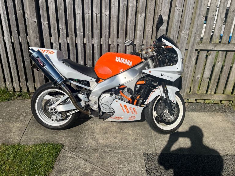 Yamaha, YZF, 1993, 749 (cc)
