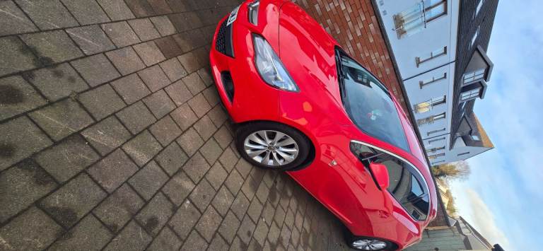 Vauxhall, ASTRA GTC, Hatchback, 2014, Manual, 1686 (cc), 3 doors
