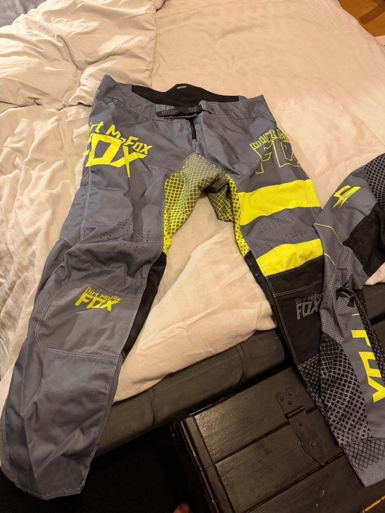 Fox motocross suit xxl 