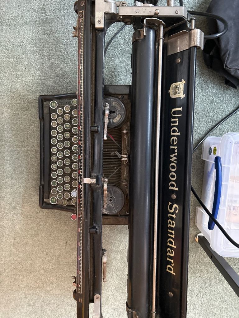 Underwood Typewriter 