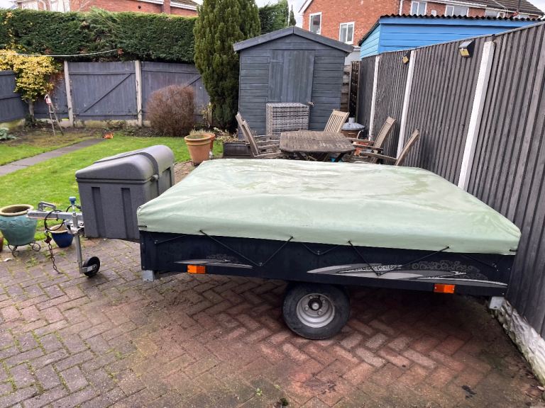 Trigano Trailer Tent with Awning – Good Condition