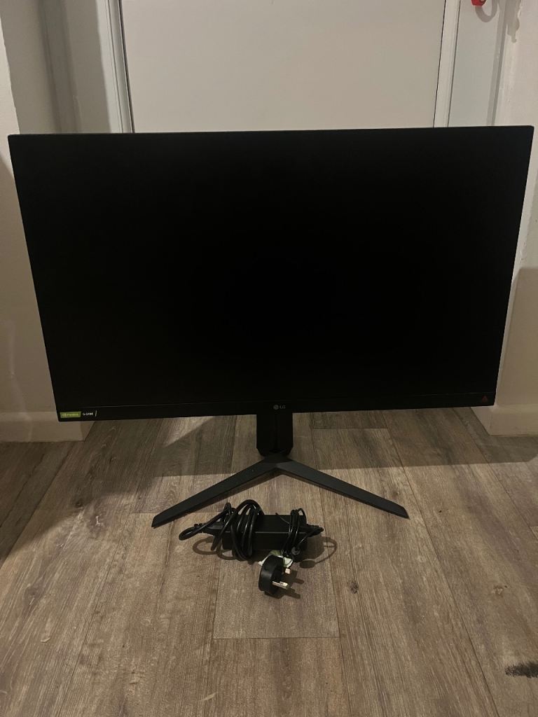 LG UltraGear 32” Gaming Monitor