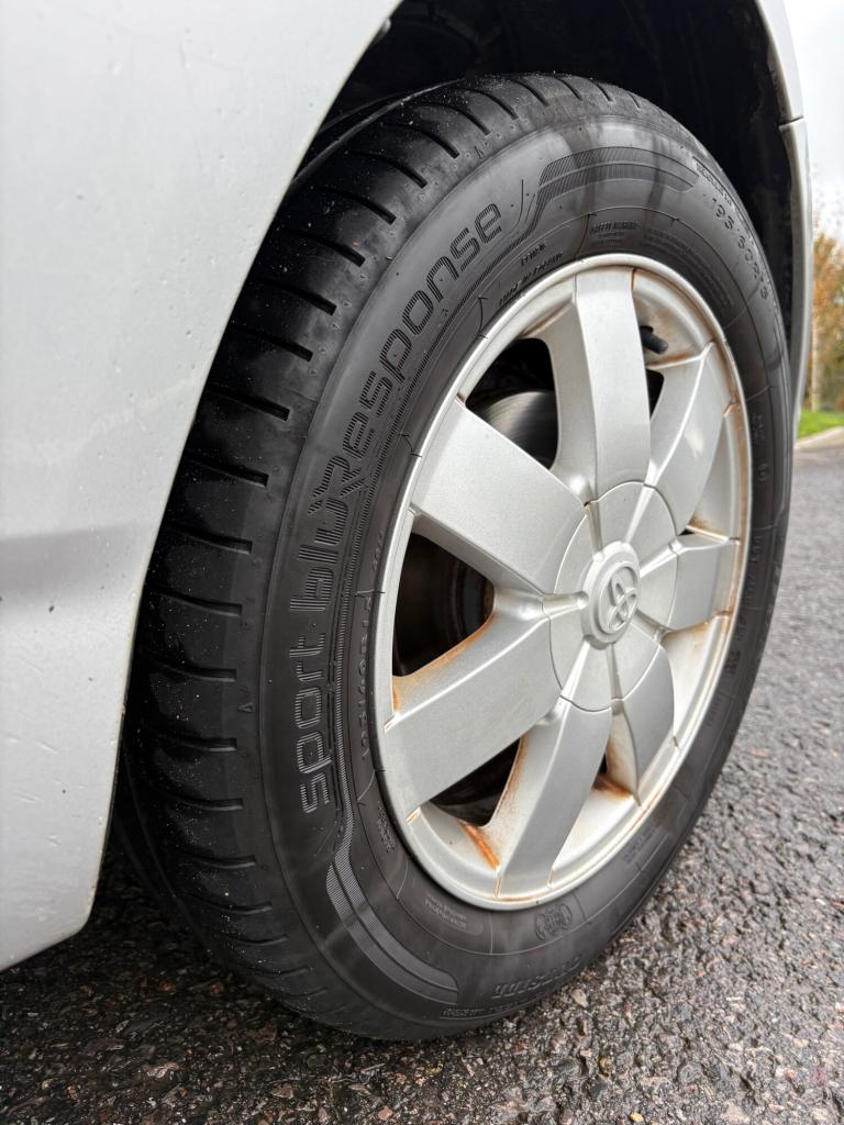 2004 Toyota Corolla 1.6 VVT-i Colour Collection 5dr Auto HATCHBACK Petrol Automatic